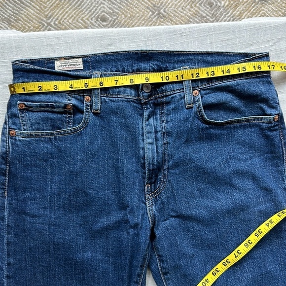 Levi's 502 Blue Denim Jeans - Picture 5 of 12